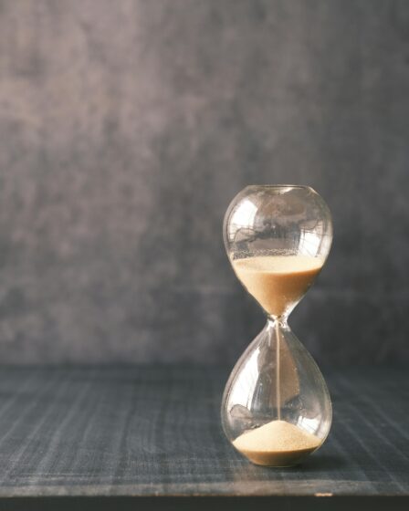 Close-Up-Shot-of-an-Hourglass
